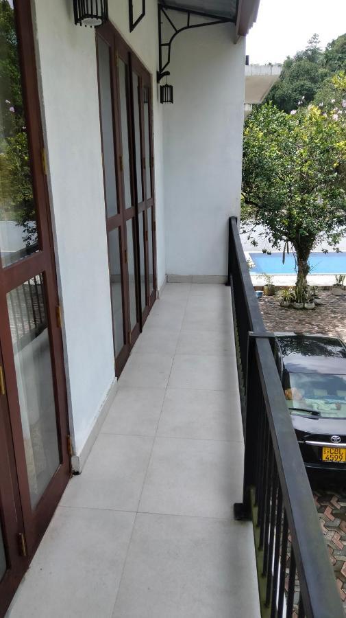 Healand Holiday Bungalow And Restaurant 代尼耶耶 外观 照片